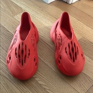 Yeezy Red Men's Sandals